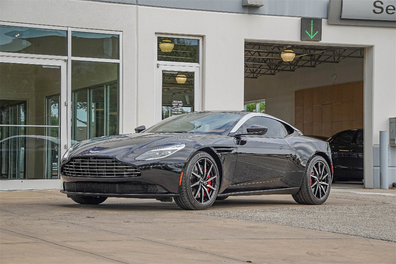 Used Car 2018 Aston Martin Db11  Base For Sale Under $130,000 In Austin, Texas