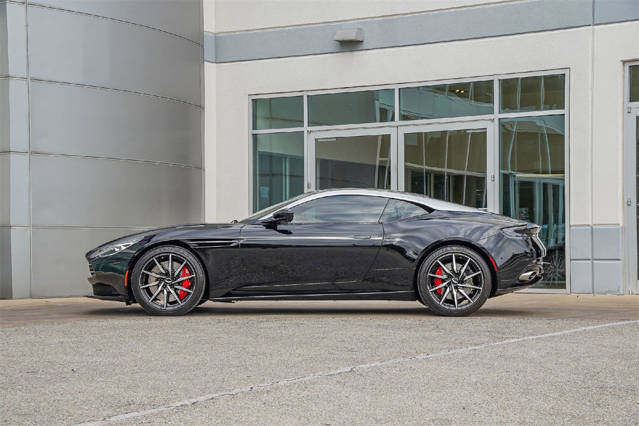 Used Car 2018 Aston Martin Db11  Base For Sale Under $130,000 In Austin, Texas