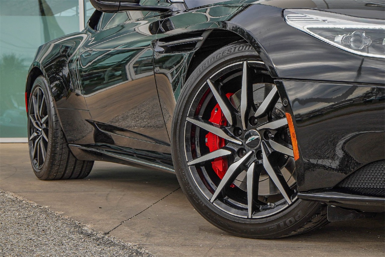 Used Car 2018 Aston Martin Db11  Base For Sale Under $130,000 In Austin, Texas