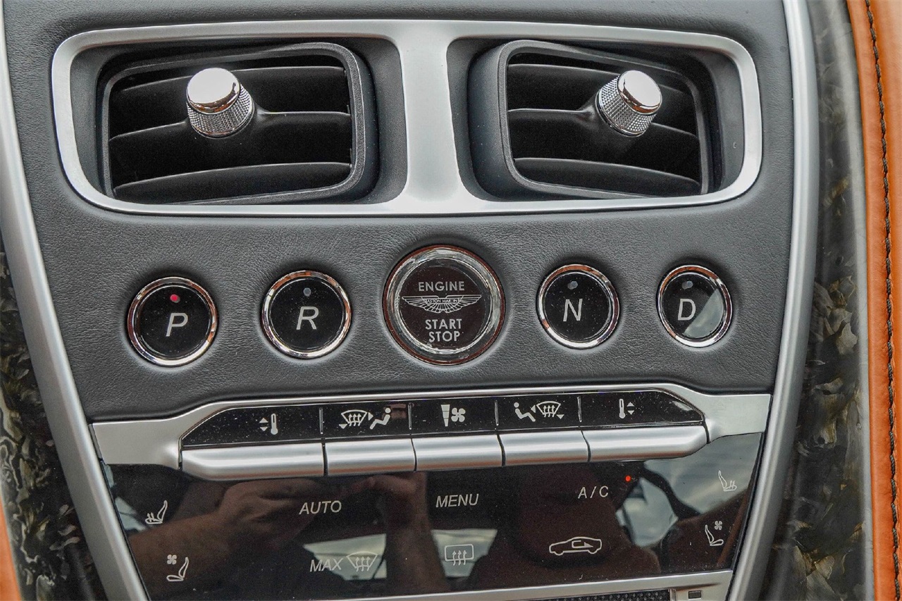 Used Car 2018 Aston Martin Db11  Base For Sale Under $130,000 In Austin, Texas