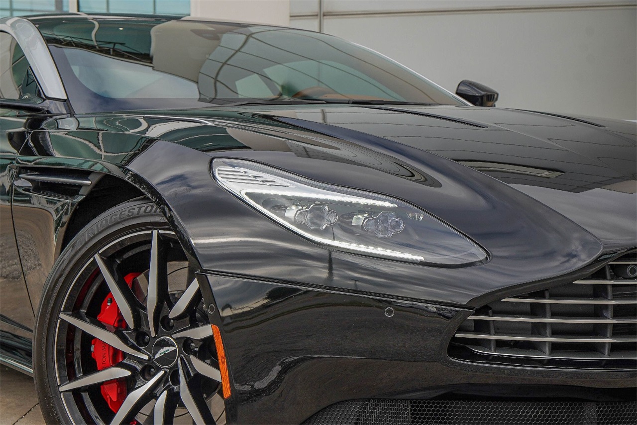 Used Car 2018 Aston Martin Db11  Base For Sale Under $130,000 In Austin, Texas