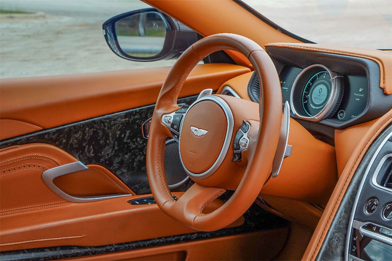 Used Car 2018 Aston Martin Db11  Base For Sale Under $130,000 In Austin, Texas