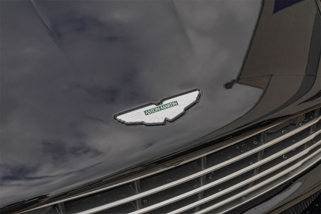 Used Car 2018 Aston Martin Db11  Base For Sale Under $130,000 In Austin, Texas