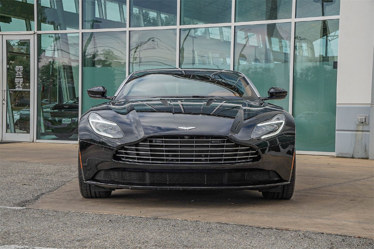 Used Car 2018 Aston Martin Db11  Base For Sale Under $130,000 In Austin, Texas