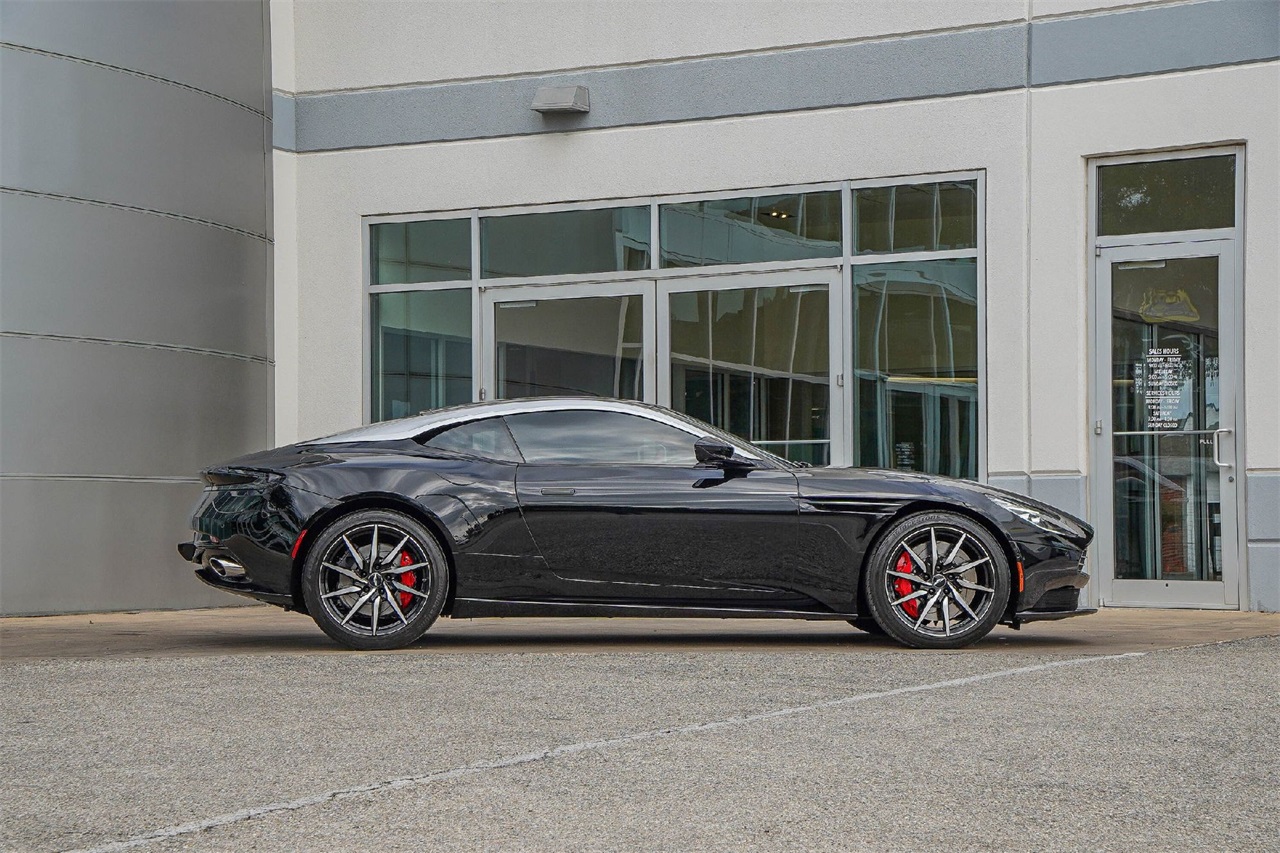 Used Car 2018 Aston Martin Db11  Base For Sale Under $130,000 In Austin, Texas