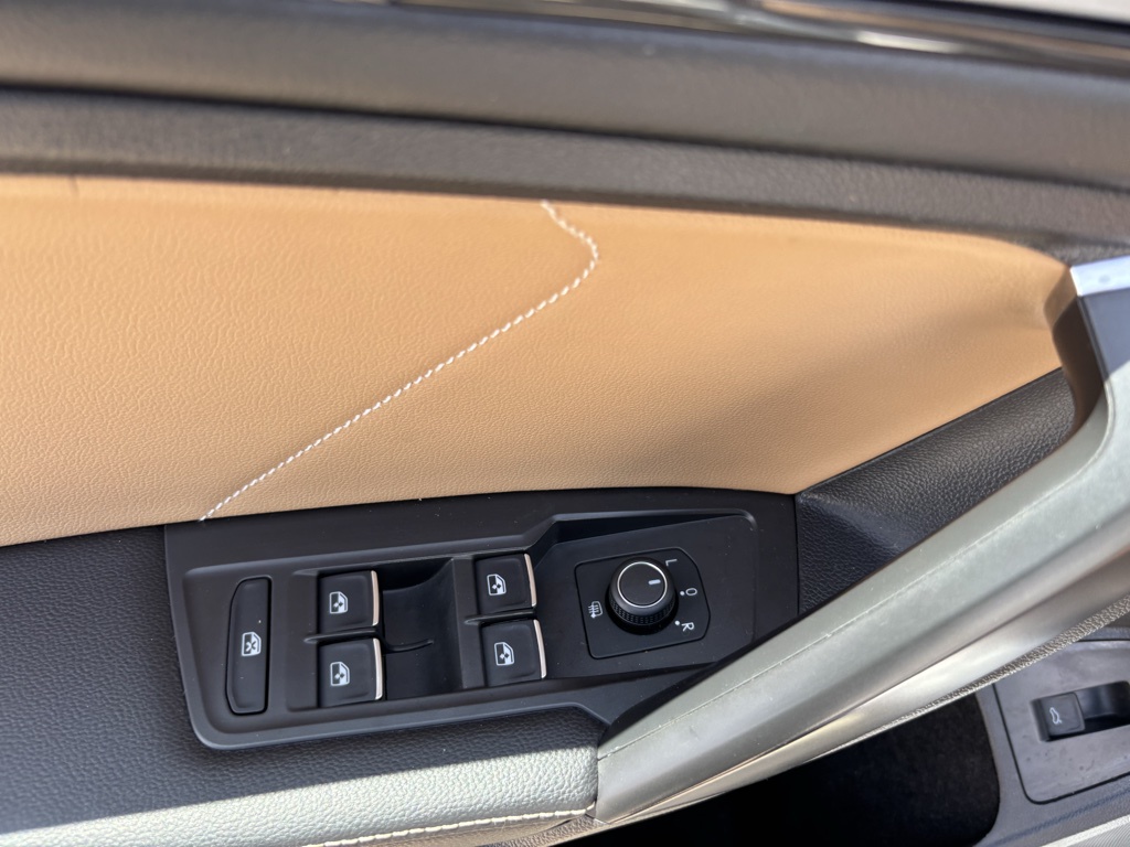 Used Car 2022 Volkswagen Tiguan  2.0t Se For Sale Under $20,000 In Austin, Texas