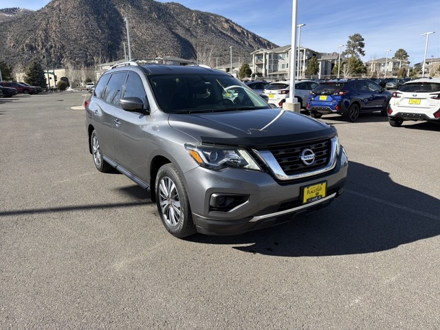 2019 Nissan Pathfinder S
