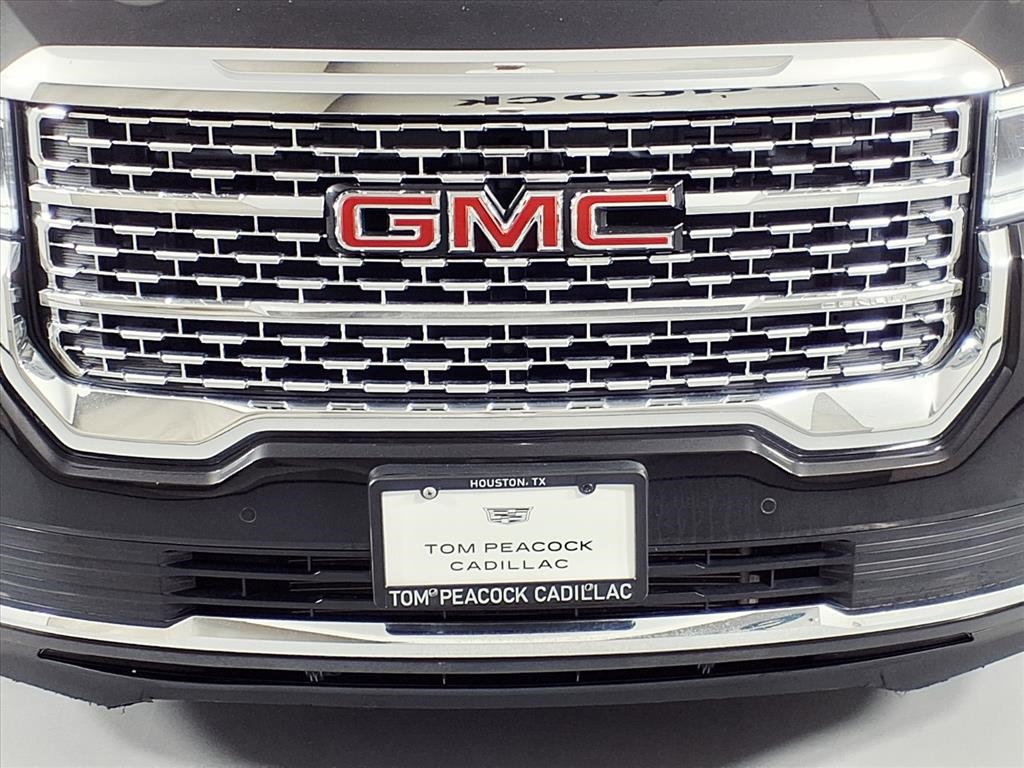 2023 GMC Acadia Denali Black at Tom Peacock Cadillac