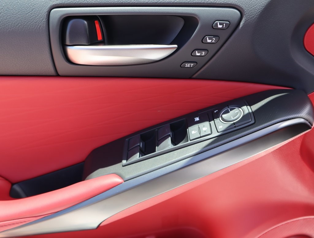 Thumbnail: 2025 Lexus IS - 28