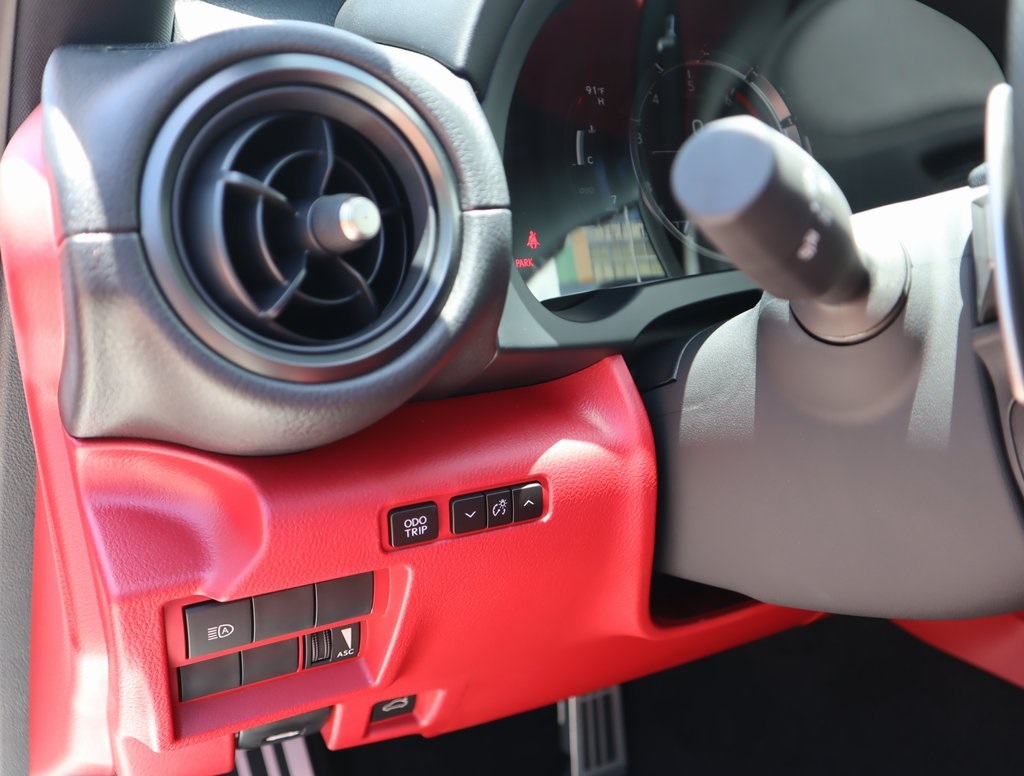 Thumbnail: 2025 Lexus IS - 31