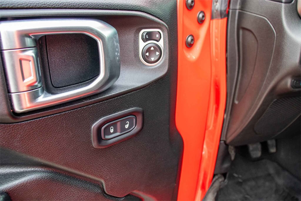 Used Car 2020 Jeep Gladiator  Sport For Sale Under $25,000 In San Marcos, Texas