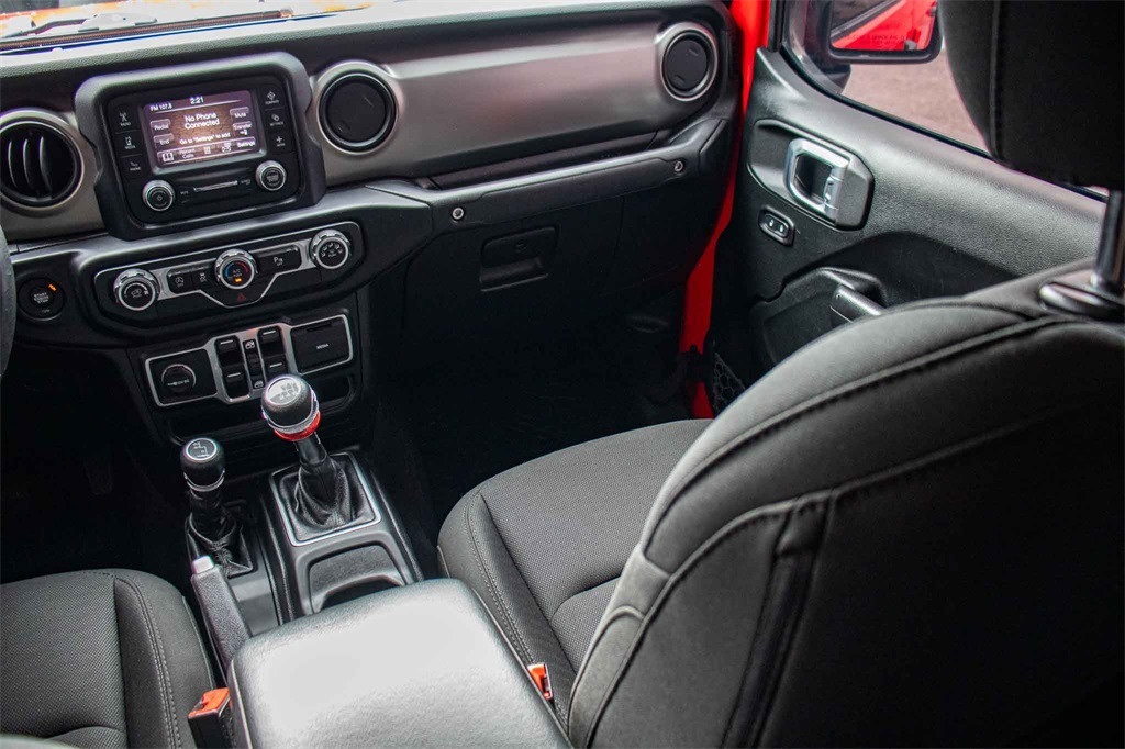 Used Car 2020 Jeep Gladiator  Sport For Sale Under $25,000 In San Marcos, Texas