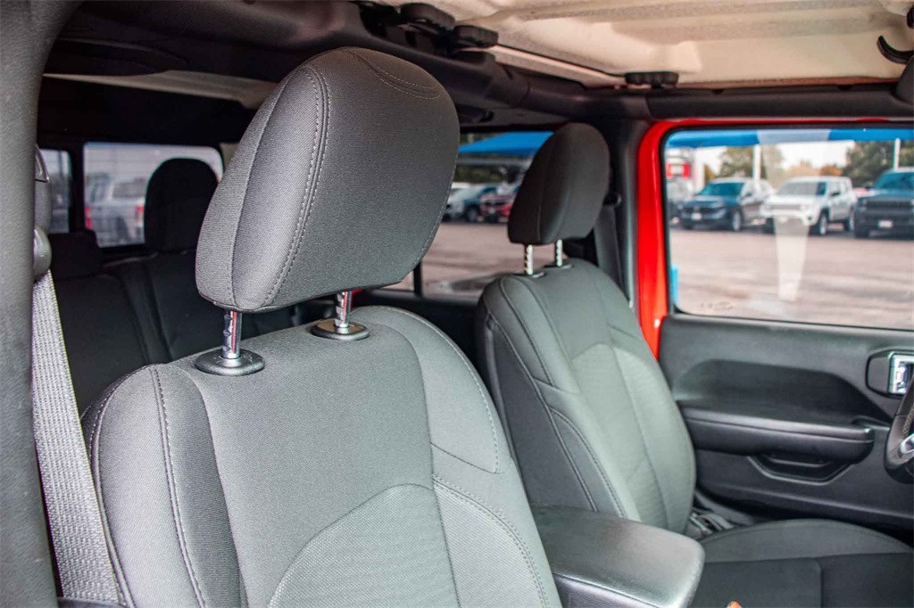 Used Car 2020 Jeep Gladiator  Sport For Sale Under $25,000 In San Marcos, Texas