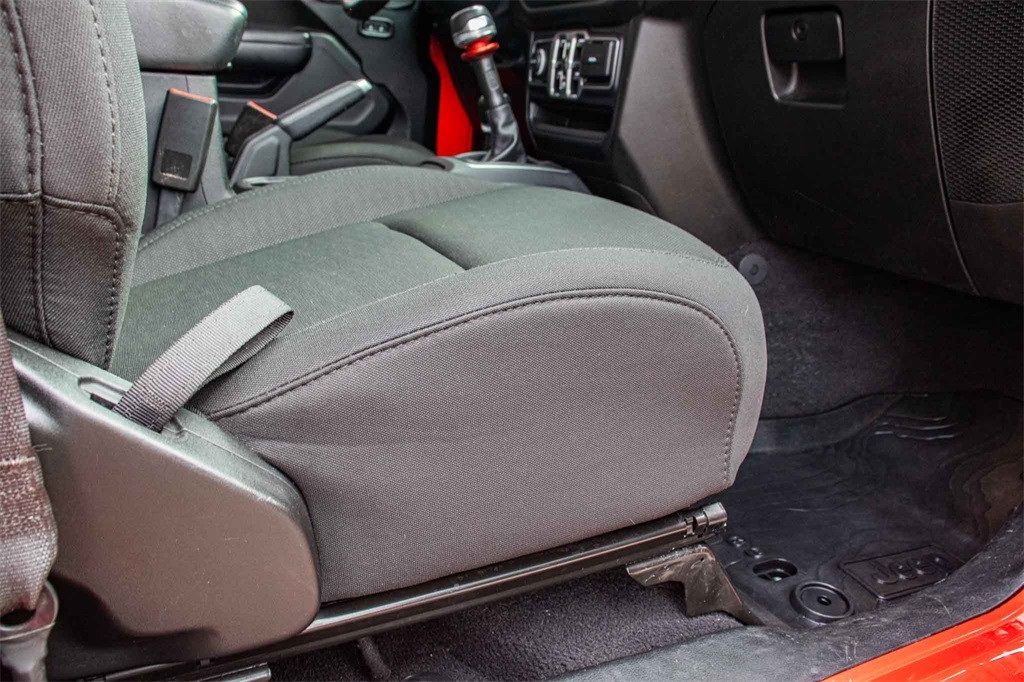 Used Car 2020 Jeep Gladiator  Sport For Sale Under $25,000 In San Marcos, Texas