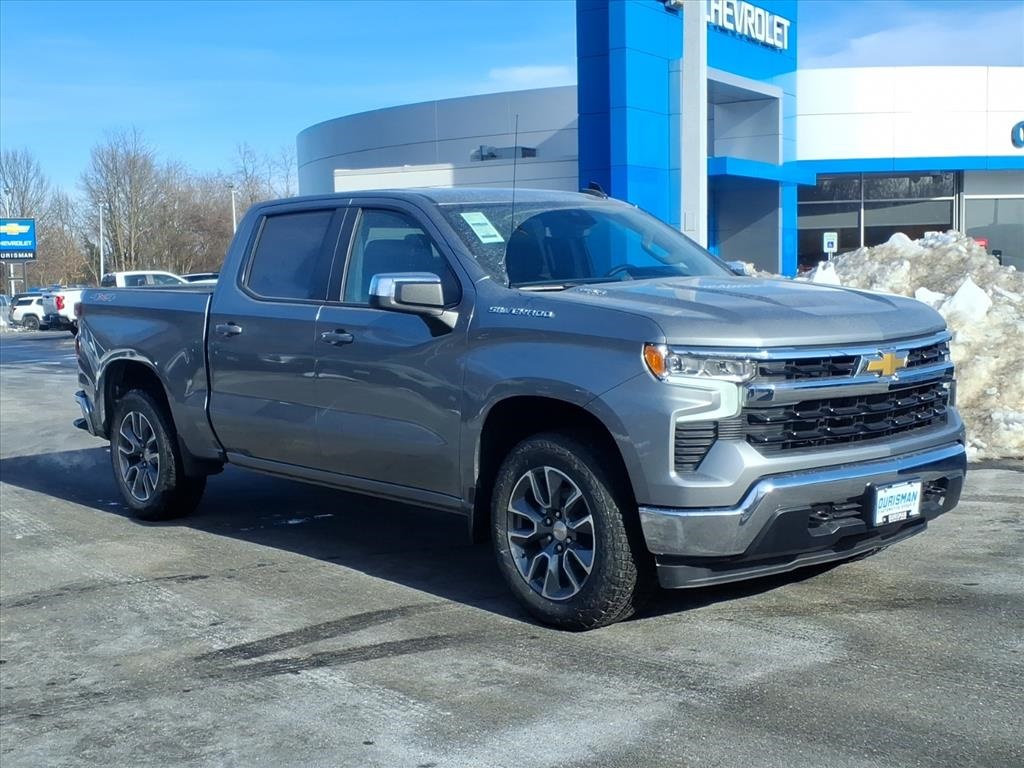 2026 Chevrolet Silverado 1500 LT Crew Cab 4WD
