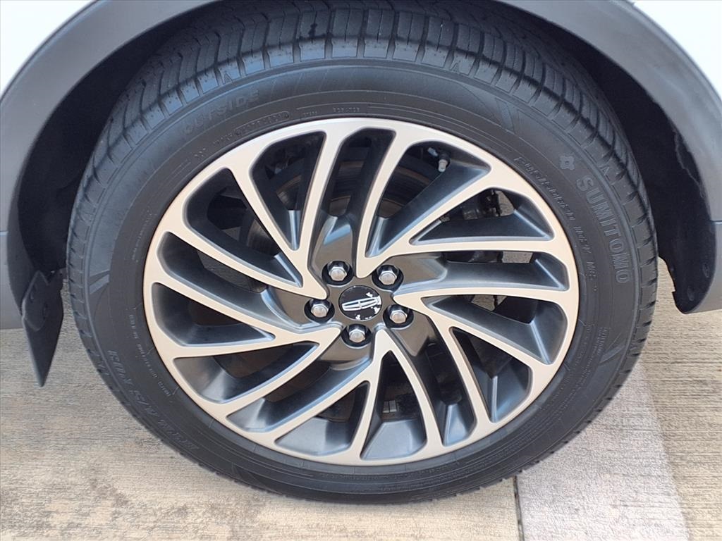 2019 Lincoln Nautilus Reserve White at Bayway Cadillac of The Woodlands