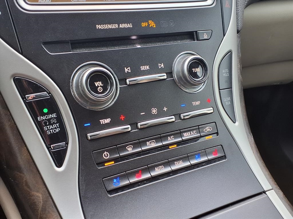 2019 Lincoln Nautilus Reserve White at Bayway Cadillac of The Woodlands