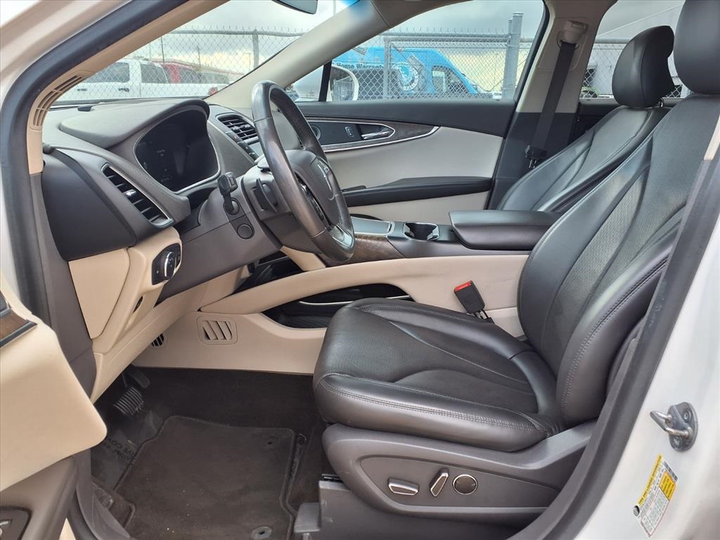 2019 Lincoln Nautilus Reserve White at Bayway Cadillac of The Woodlands