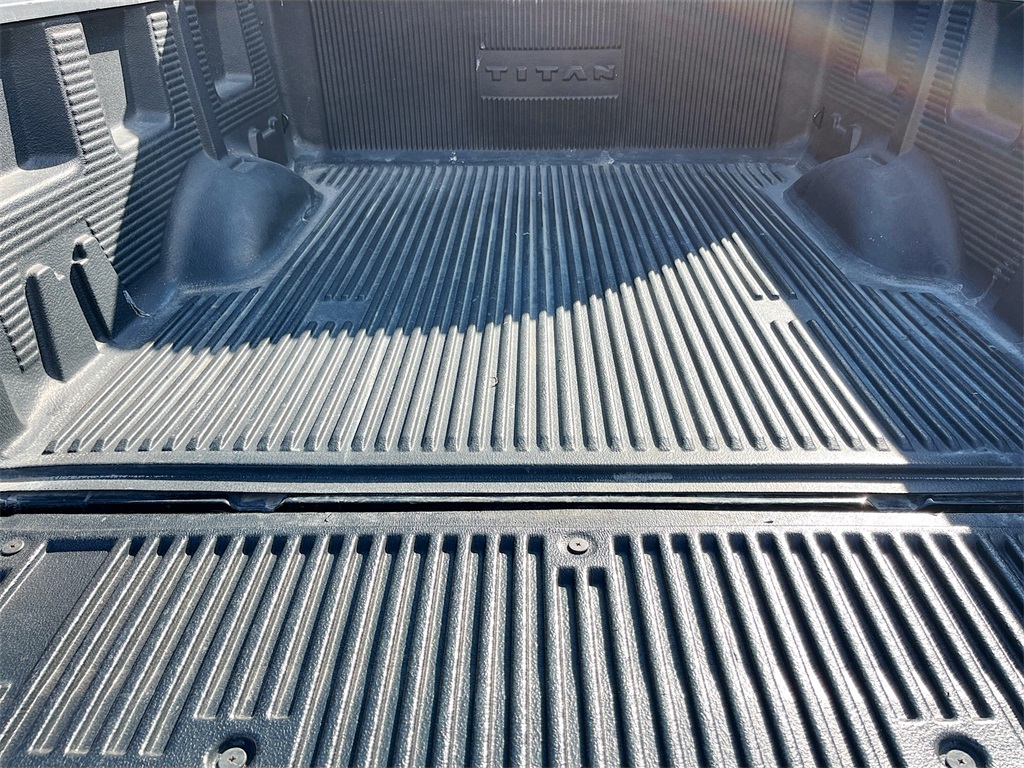 2024 Nissan Titan SV Black at South Houston Nissan