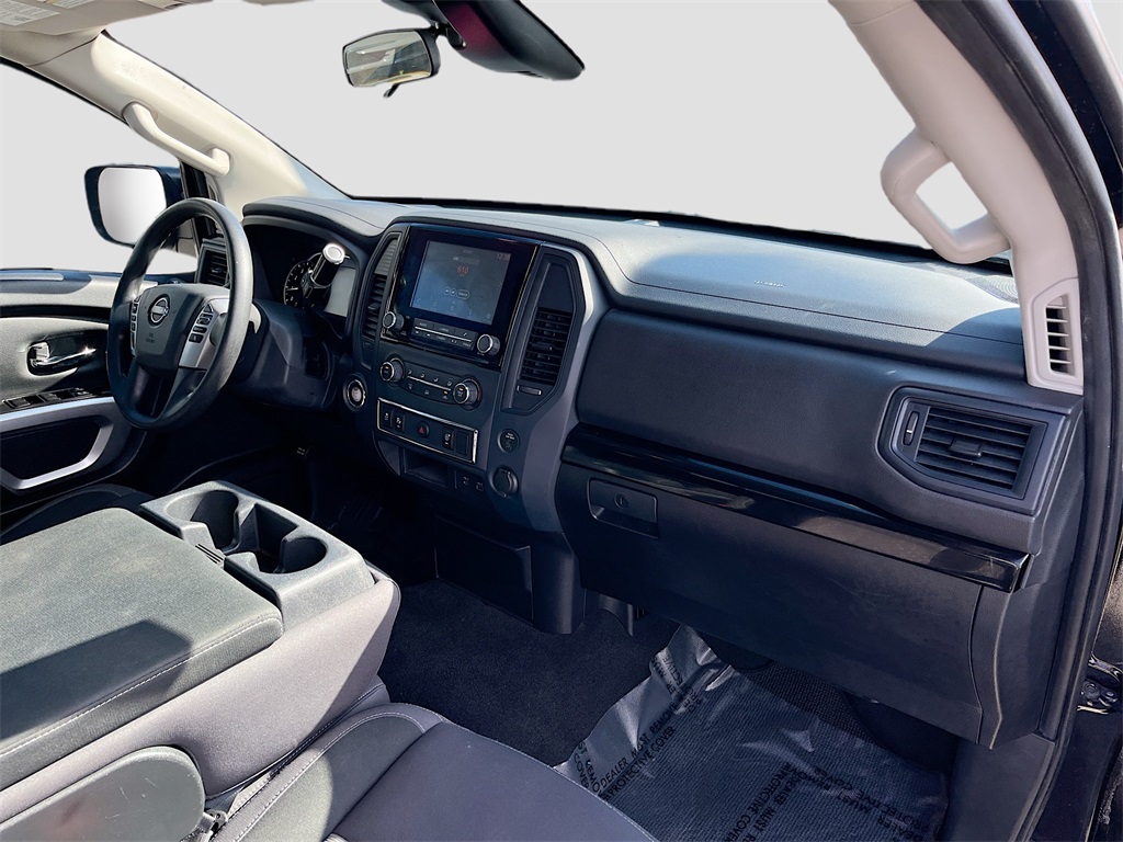 2024 Nissan Titan SV Black at South Houston Nissan