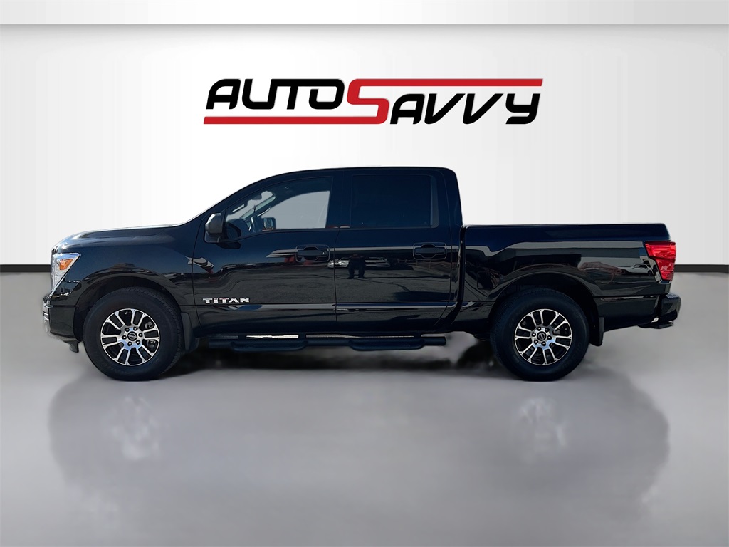 2024 Nissan Titan SV Black at South Houston Nissan