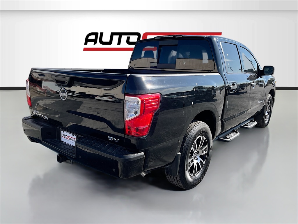 2024 Nissan Titan SV Black at South Houston Nissan