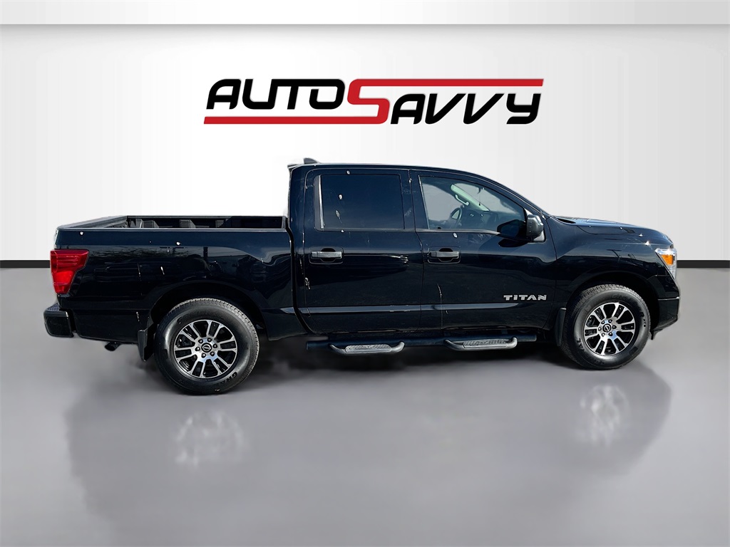 2024 Nissan Titan SV Black at South Houston Nissan