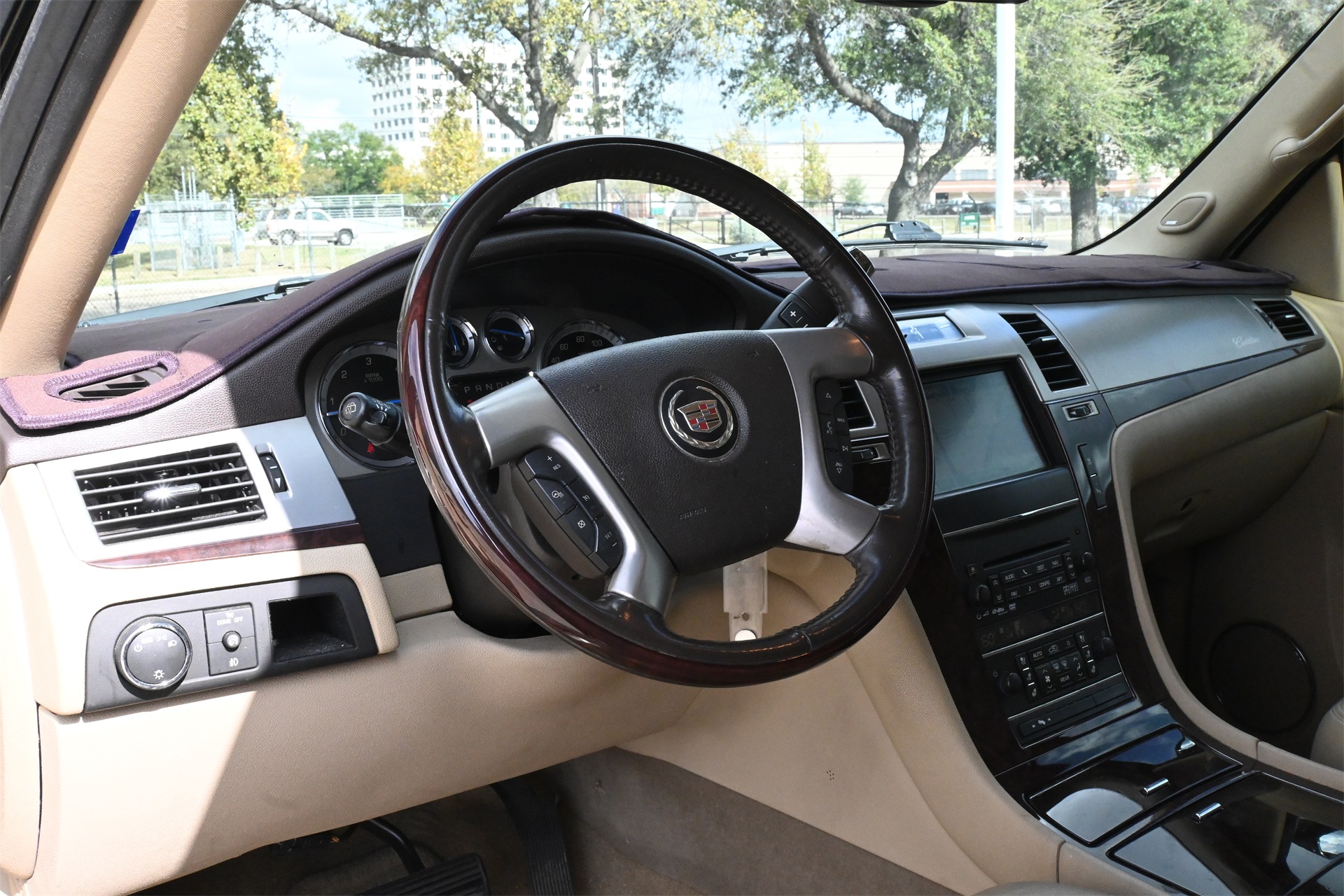 2011 Cadillac Escalade Luxury Black at Ultimate Motorsports