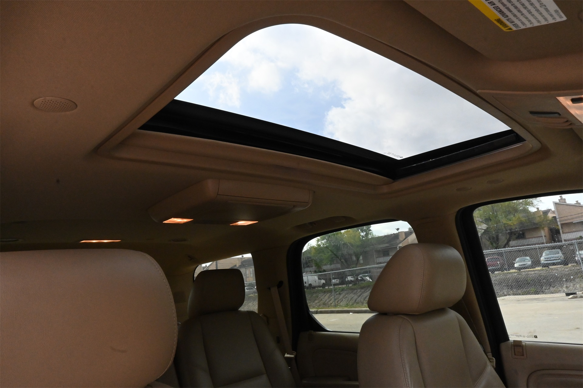 2011 Cadillac Escalade Luxury Black at Ultimate Motorsports