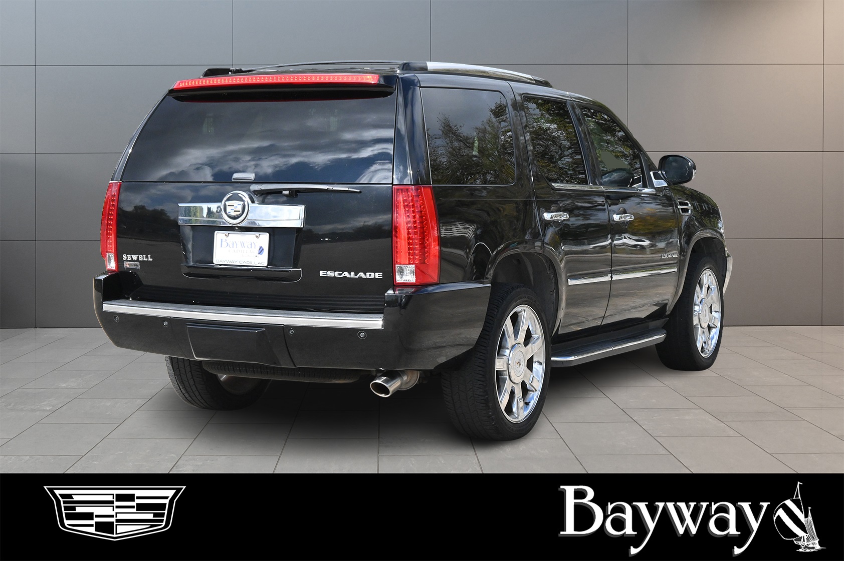 2011 Cadillac Escalade Luxury Black at Ultimate Motorsports