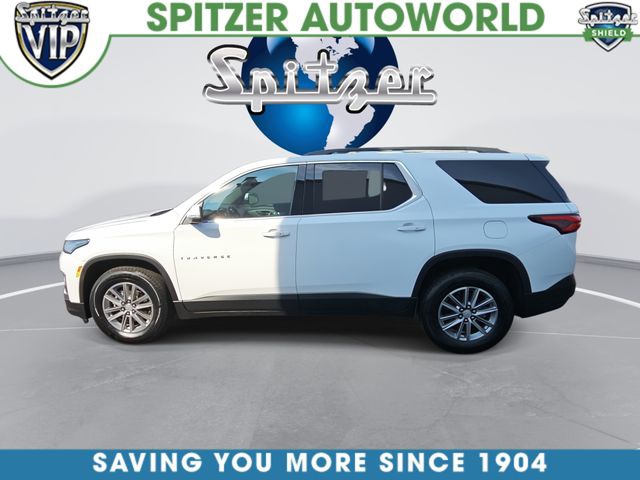 Summit White 2023 Chevrolet Traverse SUV / Crossover Front-Wheel Drive 9-Speed Automatic