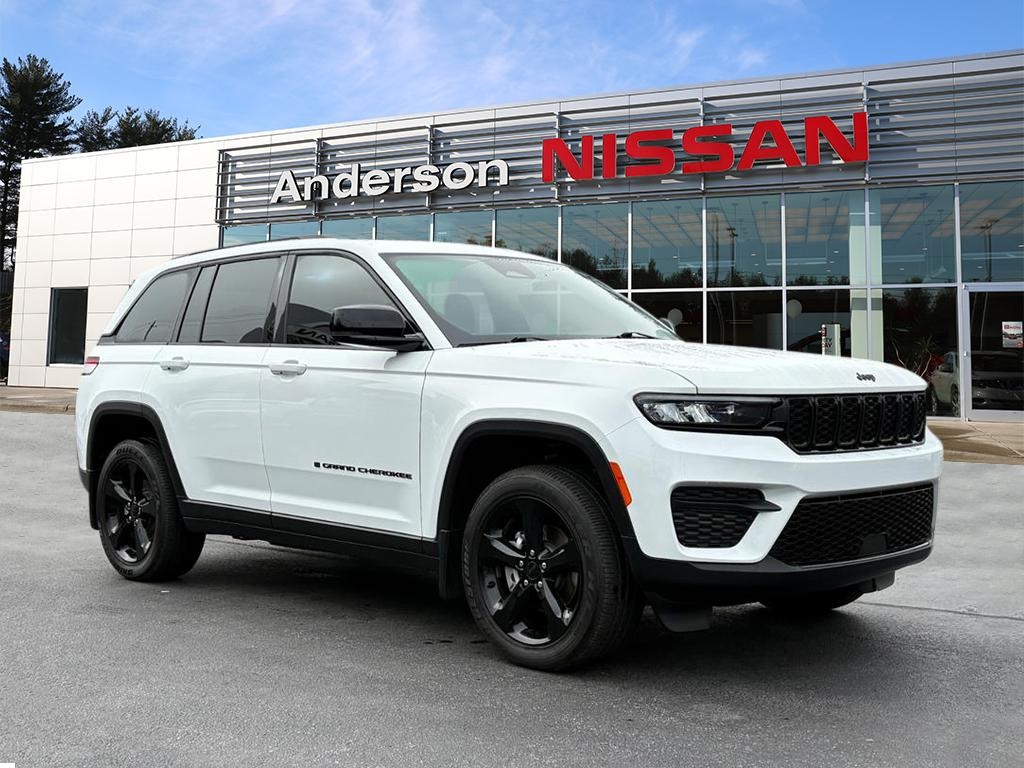 2025 Jeep Grand Cherokee Altitude X 4WD