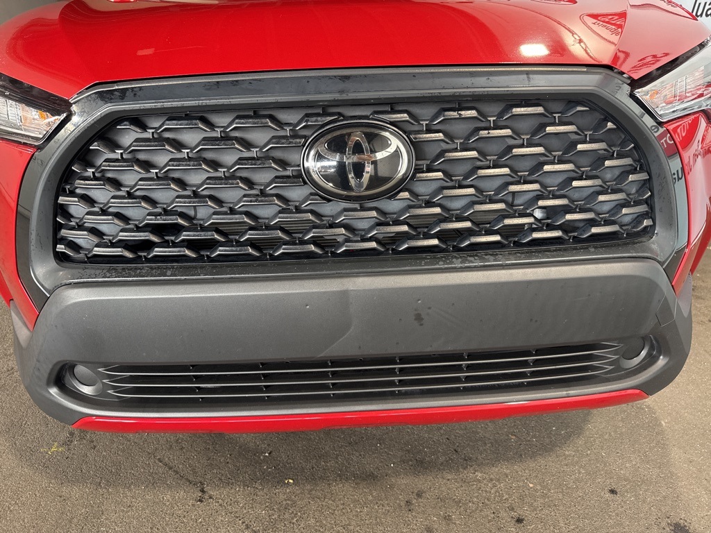 Thumbnail: 2022 Toyota Corolla Cross - 11