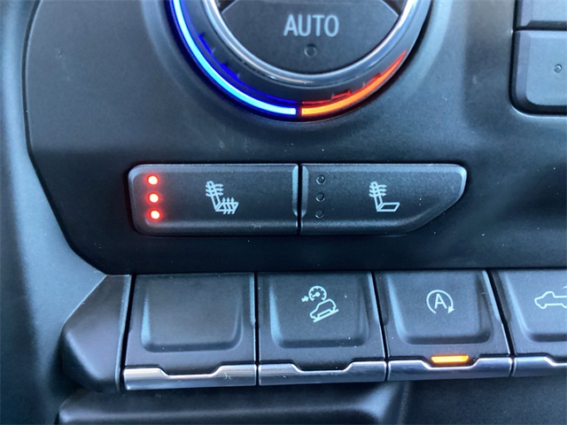 Used Car 2019 Chevrolet Silverado 1500  Lt Trail Boss For Sale Under $35,000 In San Antonio, Texas