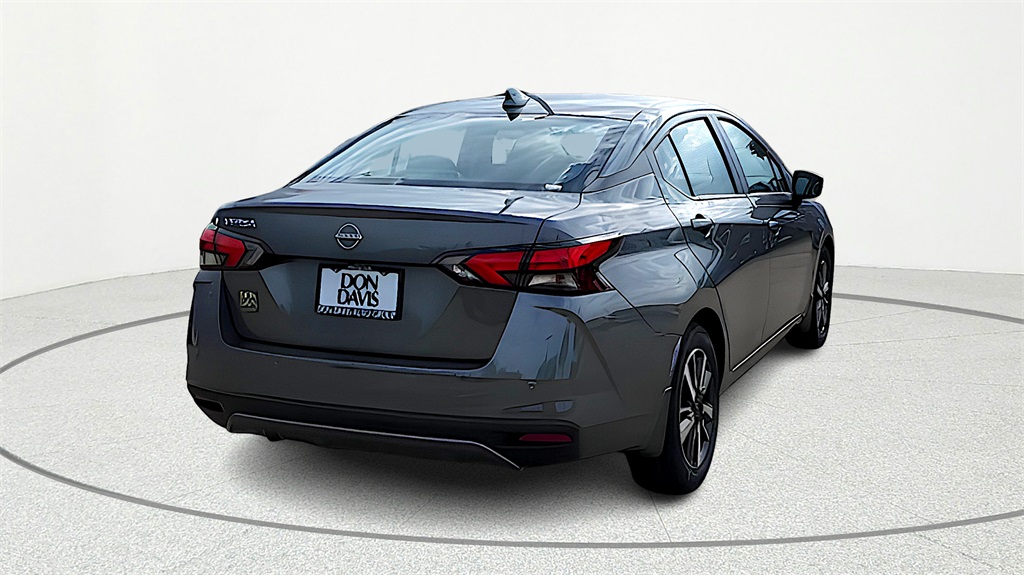 2025 Nissan Versa
