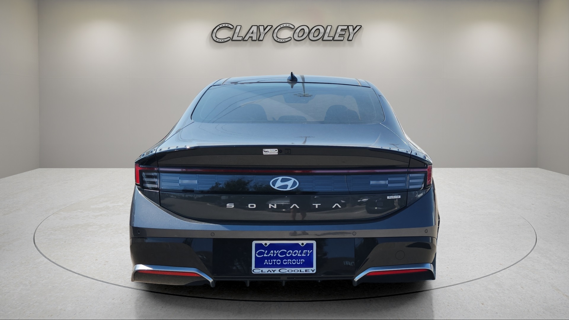 2025 Hyundai Sonata Hybrid Limited photo 4