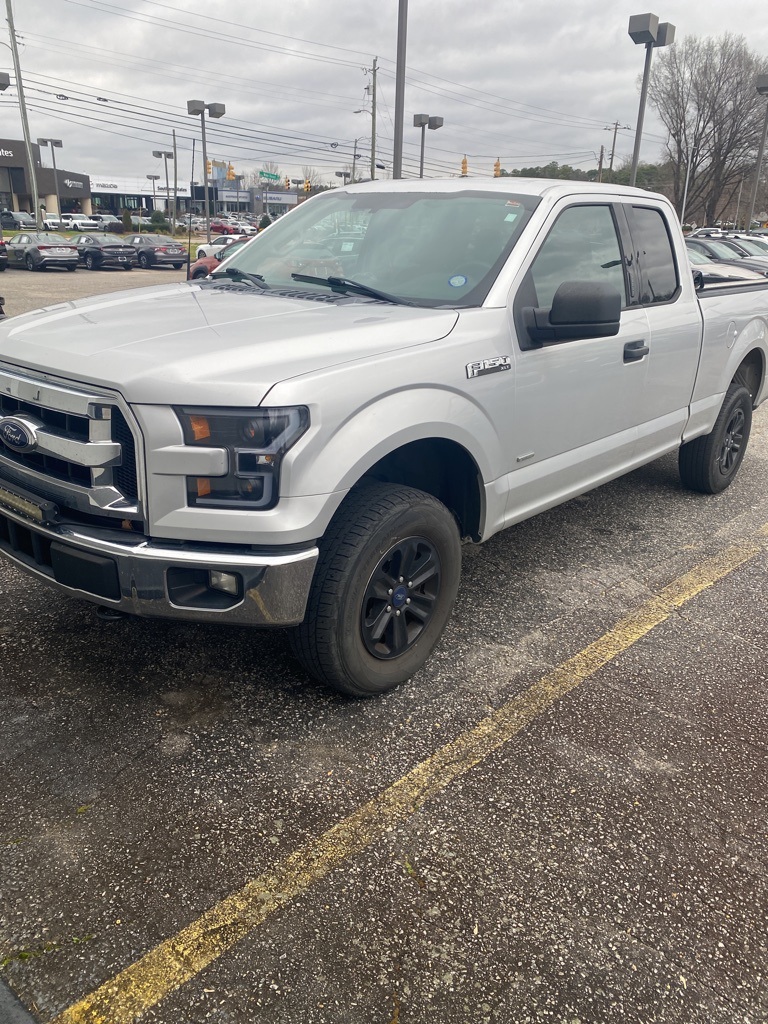 2015 Ford F-150 XLT SuperCab 4WD