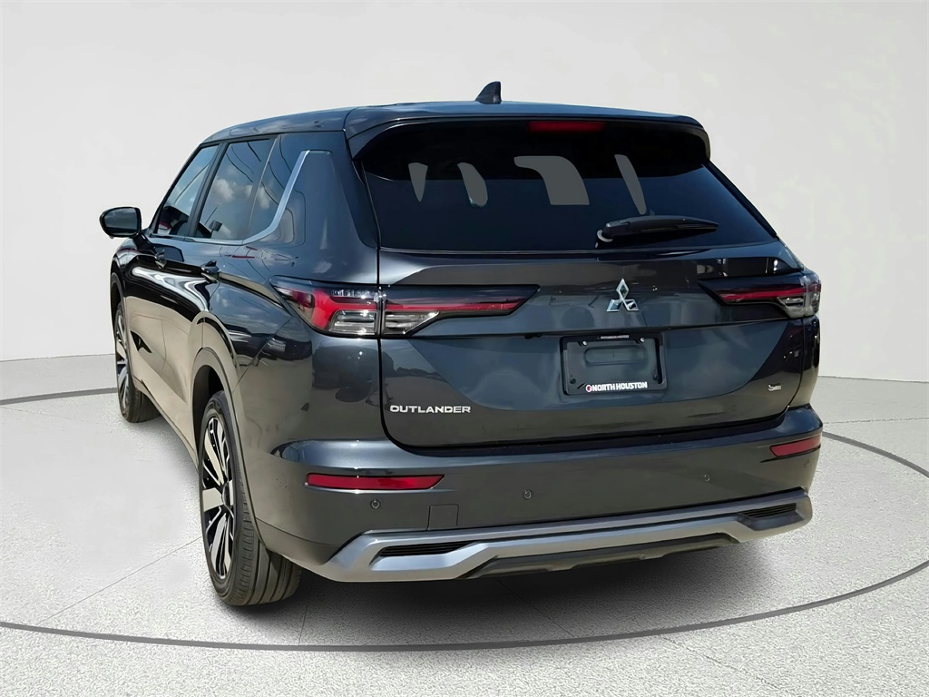 2025 Mitsubishi Outlander SE - 6