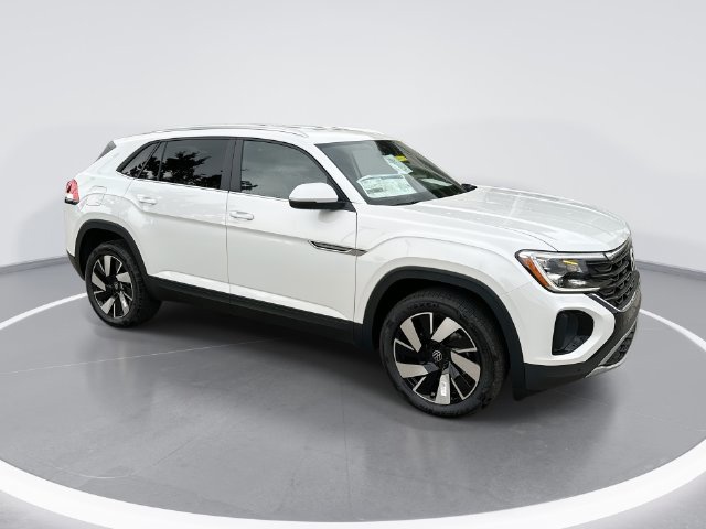 Opal White 2026 Volkswagen Atlas Cross Sport SUV / Crossover Front-Wheel Drive 8-Speed Automatic