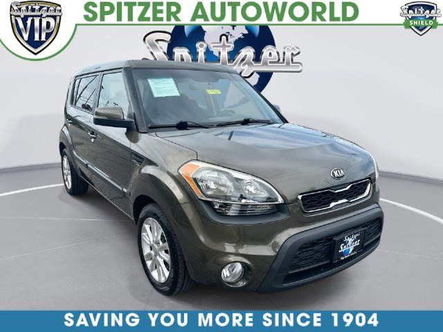  2013 Kia Soul +   