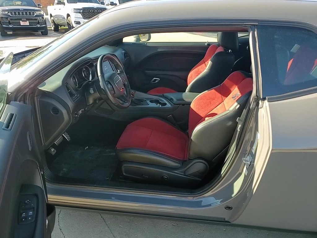 2025 Genesis G70 2.5T Standard RWD