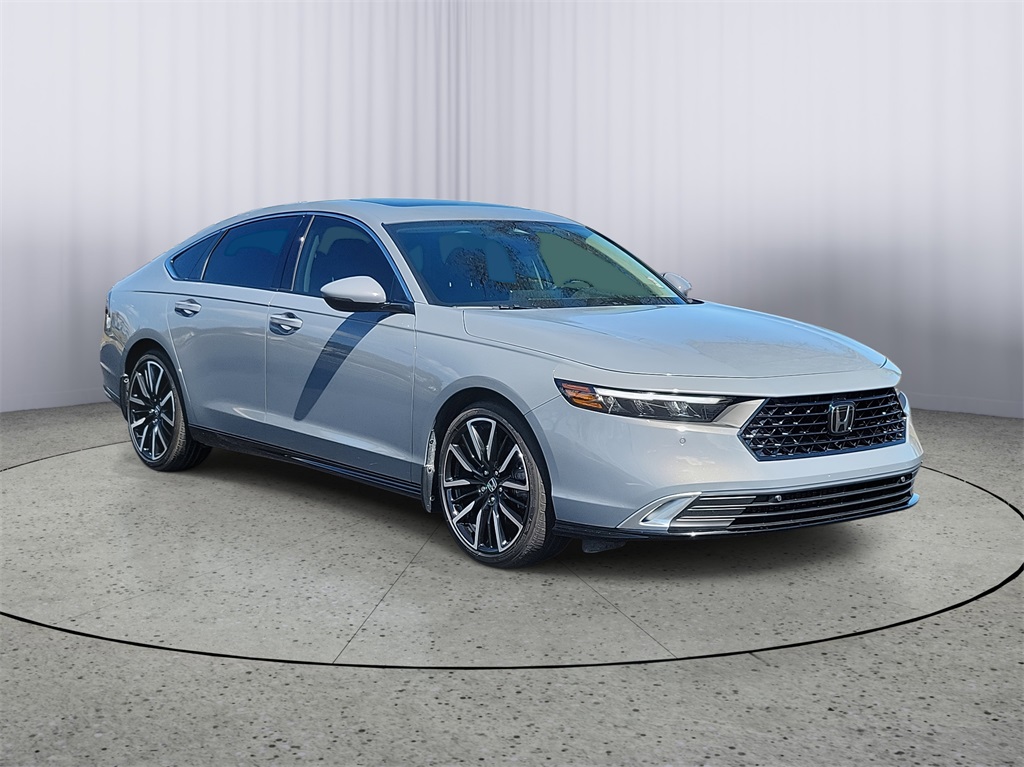 2023 Honda Accord Hybrid Touring FWD