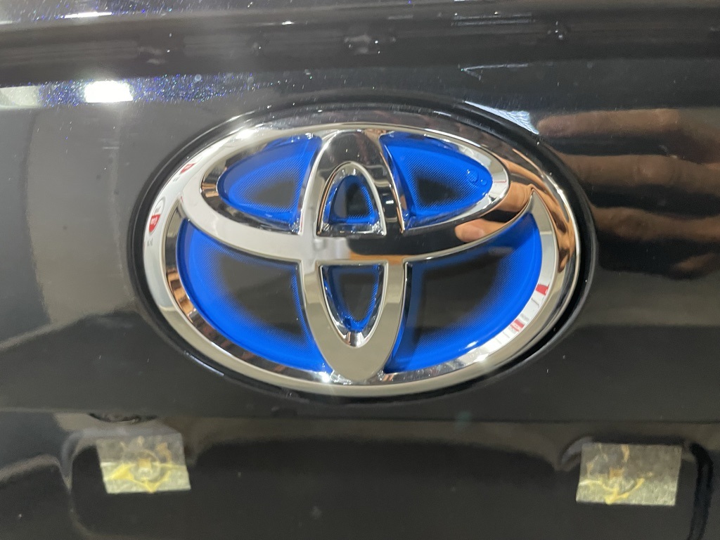 Thumbnail: 2025 Toyota RAV4 - 19