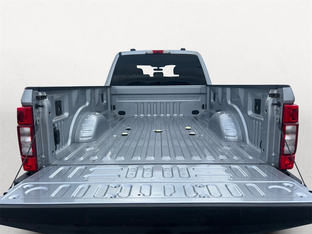 Used Car 2022 Ford F-450sd  Xlt For Sale Under $70,000 In Floresville, Texas