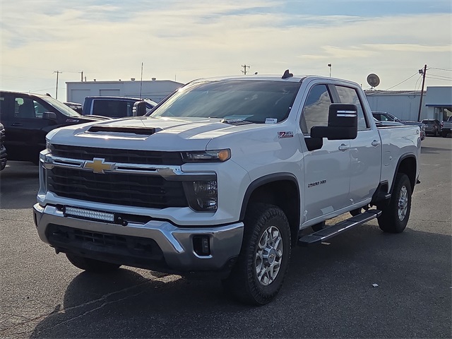 2024 Chevrolet Silverado 2500HD LT Crew Cab 4WD