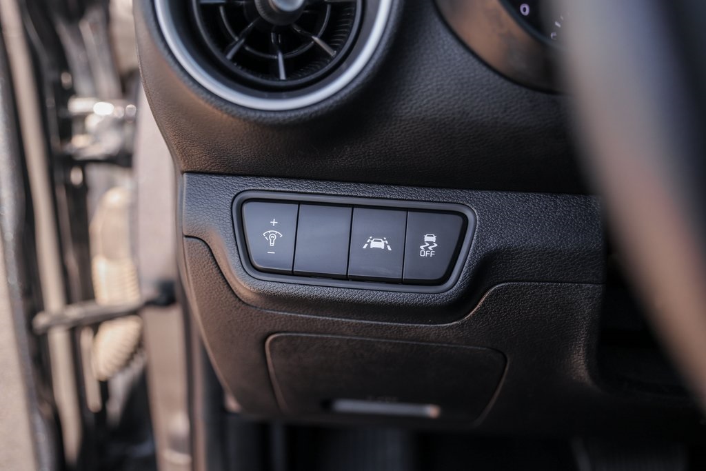 Used Car 2021 Kia Forte  Lxs For Sale Under $15,000 In Austin, Texas