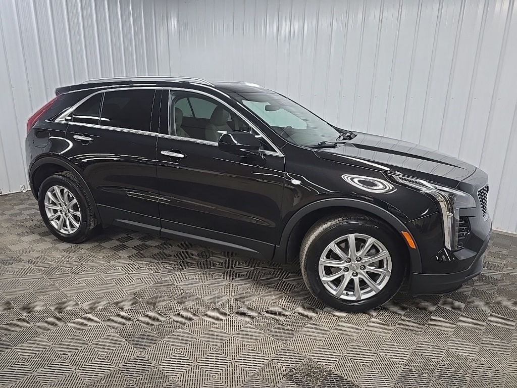 2023 Cadillac XT4 Luxury AWD