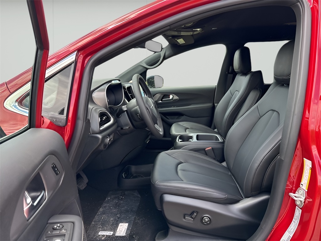 2025 Chrysler Pacifica