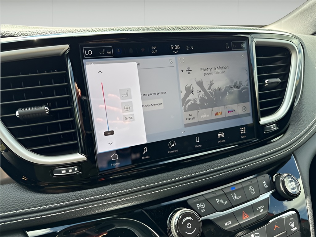 2025 Chrysler Pacifica