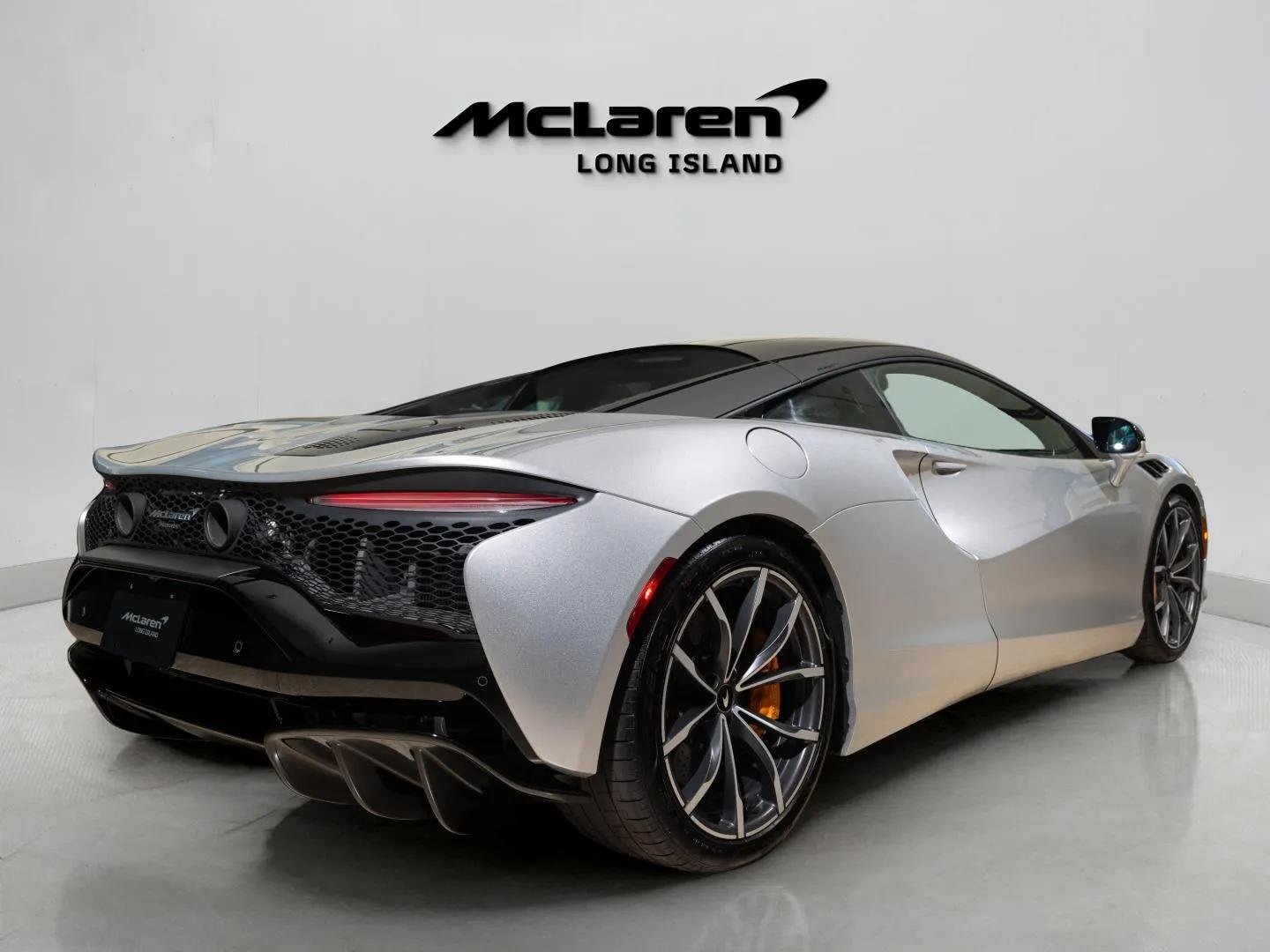 2023 Mclaren ARTURA photo 4